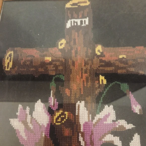 Vintage FramedNeedlepoint Needlework INRI Religious Cross Crucifix Flowers